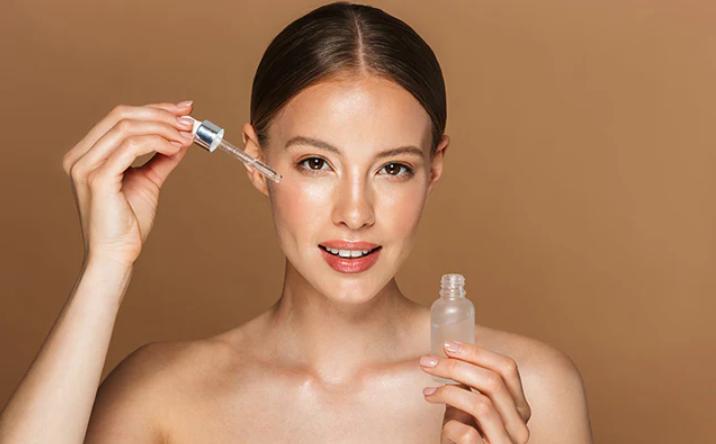 A Comprehensive Guide to Oily Skin Care: Timeless Serums for a Radiant